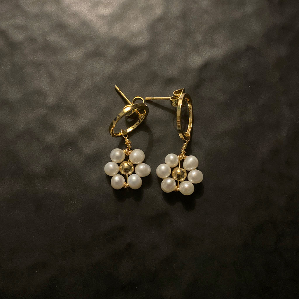 Marigold short earrings