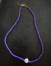 Load image into Gallery viewer, Colour rays choker - Iris
